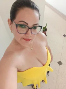 Hot_Big_Titssexy hot paty Bild