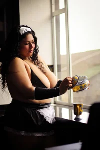 jessica_hot_28 A maid in your house Pic 3