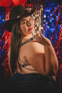 Amanda-Cruz 🪄 Happy July 4, 2025 Pic