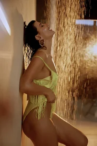 StunnigArt kullanıcısının shower time albümü -  7 fotoğraf