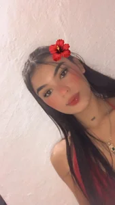 Public de Ava_Bonny  2 Imagens