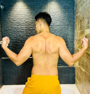 Mike_Conors Public Kuva