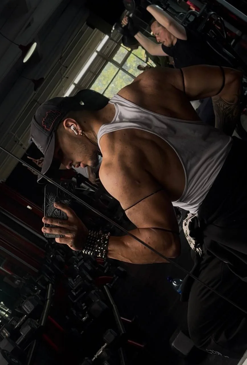the_beast_master_ 님의 트렌드 중인 사진  4739개