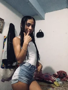 Adrian_Sara Public  3. fénykép