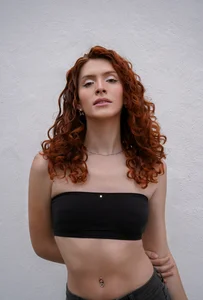 Emma_Lodge Did I tell you I'm a model? Pic 2