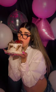 NahomiConnor_ come celebrate my birthday🎈🎉🎉🎀 Pic 5