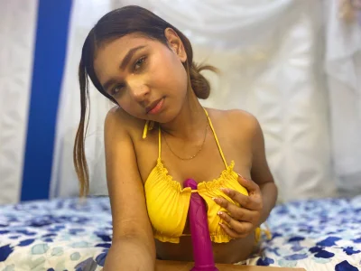 mayli_marie Look at me💋 Pic 3