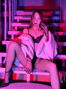 MichelleRoux Fatal beauty 👠💕 টি ছবি