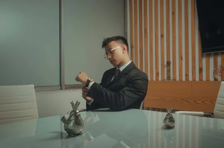 DeusbelliS A businessman - ビジネスマン  2. fénykép