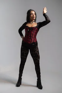 brianathompson vampire girl টি ছবি