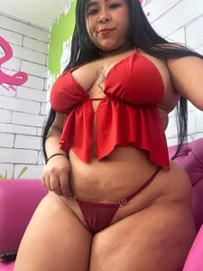 AriaMoonnn 😈Red just like when you punish my ass Pic 5