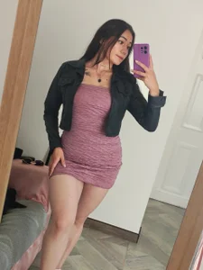Amara_lunee A quiet day at my house❤️ Pic 2