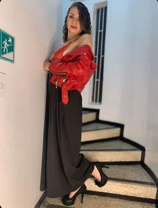 Rochi_Cooper a little love for you daddy 🔥💋 Pic 4