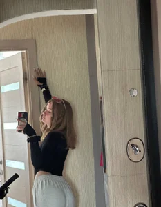 minigirl It's just me 😸 Foto 3