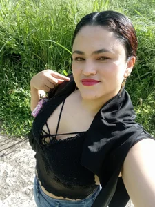 lulu_vegha Public Immagine  5