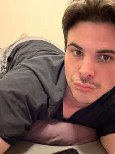 Derekmars Me Poză 2