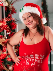 Cheryl_JONES merry christmas 🎄 Pic 5