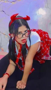 Brithanny hot od AmazingPrincess_destroy69  2 snímek