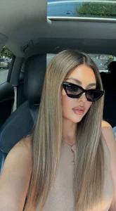 YasmineShaw Public Immagine  2