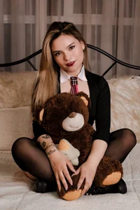 NalaRosse “Every tip makes me lose a little more control 💋💎” Foto