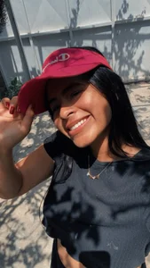 Public de lucirganaxxx  2 photos