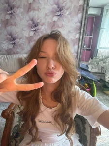 AphroditeOnOlympus cute little angel Pic