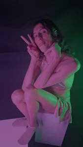 FreyaMoller happy halloween 🎃👻 صورة واحدة|FreyaMoller happy halloween 🎃👻 صورتان|FreyaMoller happy halloween 🎃👻  5 صور|FreyaMoller happy halloween 🎃👻  5 صورة