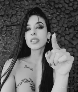 Misscarolsph: Your Mistress ( 4 фото)