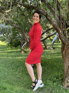 Red dress de ZhenjaPoledance  Imagens