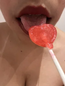 CreamyAmberFr Public slika 3
