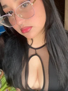 VIOLETTA_TAYPublic Bild 6