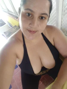 EMILY-NESSA Unique moments Pic 8