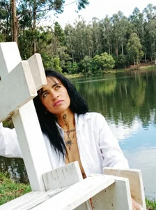 nielvadesire11 Public Hình 2