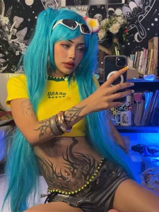 Ivy_Byte Miku Brasileña🩵 Foto 3