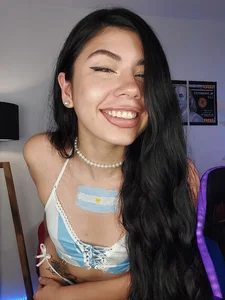 -ShaniArgentina- Public Pic 5