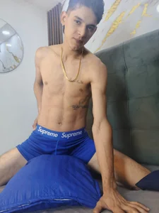 axel_alve Public Pic 5