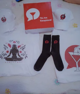 Elnonoykeila77のThank you Stripchatの 3枚の写真