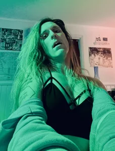 daisyglazedontgo: Public ( 5 фото)