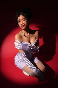 Aprillbrunette: Valentine's Day 2026💞 ( 7 фото)