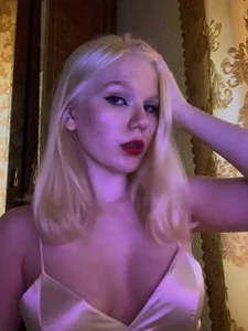 LynellMahe kullanıcısının Public albümü -  4 fotoğraf