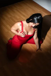 BellaFernandez__ Red Velvet Dreams Pic 6