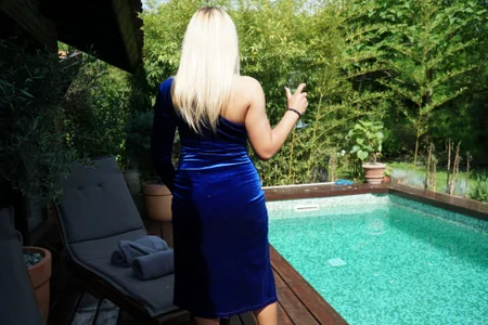 NicolePlay Sunny days Pic 2