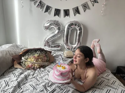 Happy Birthday de lilimini032  2 Imagens