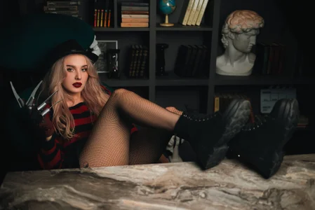 The sexiest Fr.ddy Kru.ger od LianaFord  7 snímek