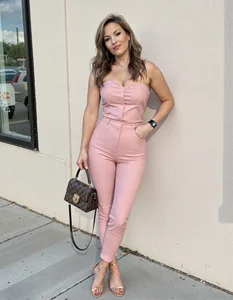 raynareign raynaR Pic 4