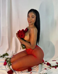 paula__cruzz 🌹Have a great month of love 🌹 Poză