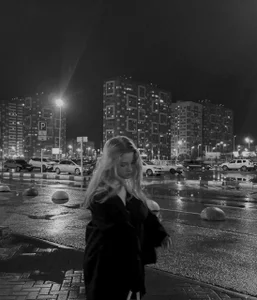 SweetLunari Public  снимка