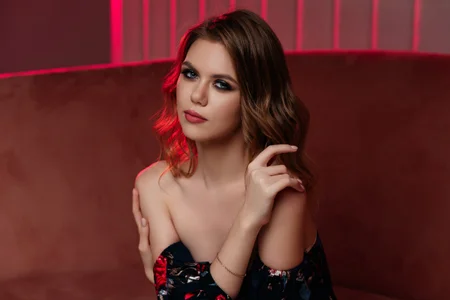 Public de Strawberrye  2 Imagens