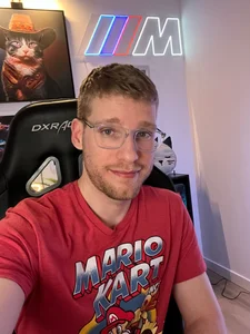 BlueEyedTallGuy94 Public Immagine  2