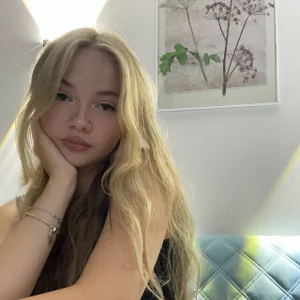 MilaSliger Milana here😚 Pic